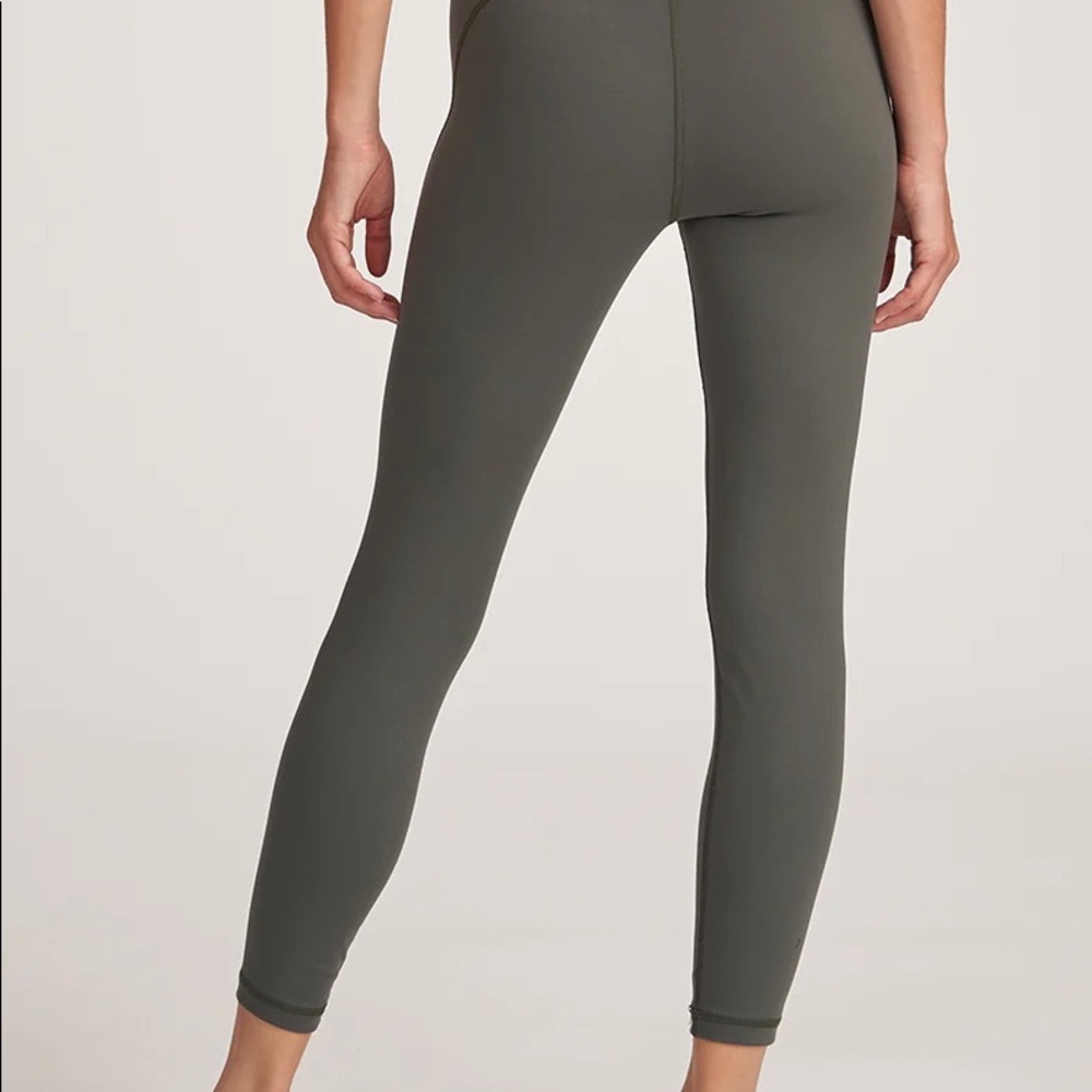 Thrive Societe Crescent legging 7/8 with high waist